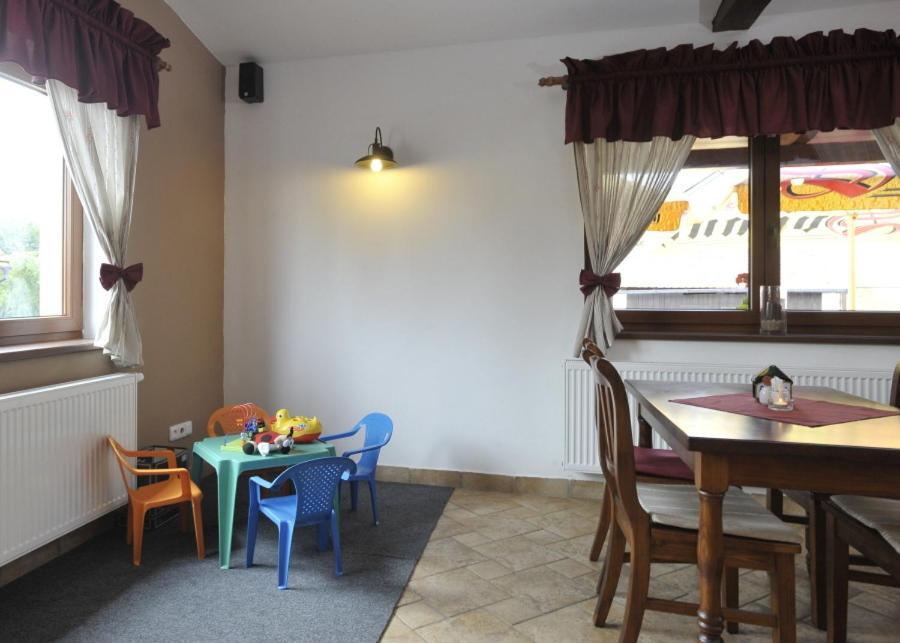 Pension U Vsech Certu Jicin Exterior photo