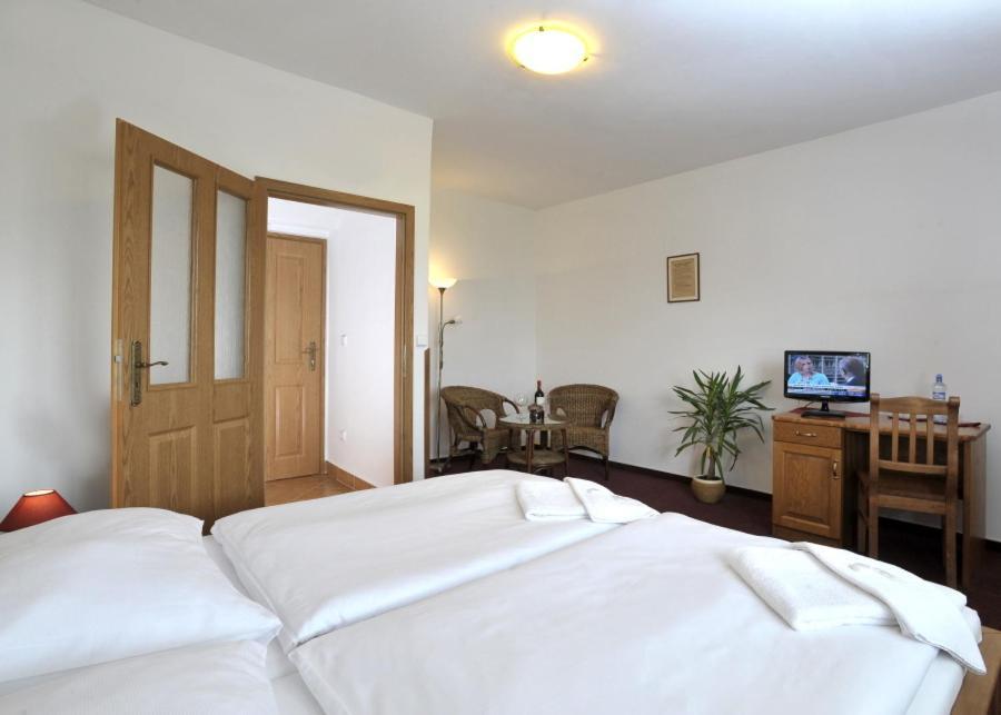 Pension U Vsech Certu Jicin Room photo