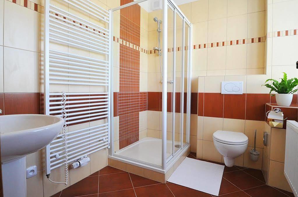 Pension U Vsech Certu Jicin Exterior photo